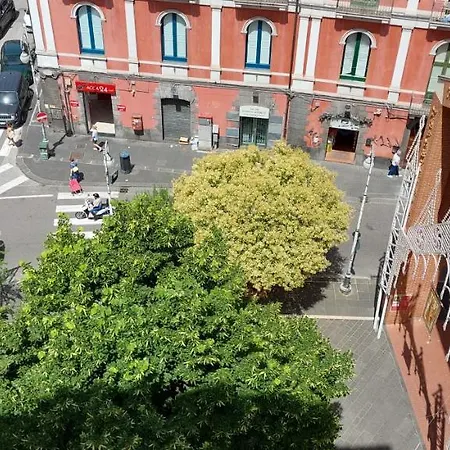 Apartment Giulia Town House Tra Citta E Mare Salerno