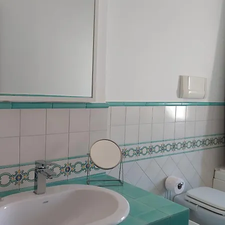 Giulia Town House Tra Citta E Mare Apartment *